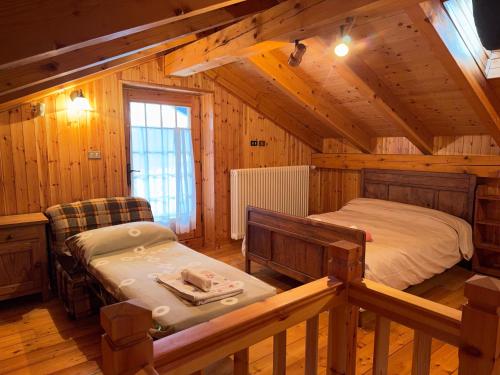 Ένα ή περισσότερα κρεβάτια σε δωμάτιο στο 20 minutes from the Cervino Sky Paradise ski lift