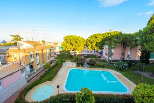 Swimmingpoolen hos eller tæt på NEW Splash Lusso Con Piscine a 2 Passi Dal Mare