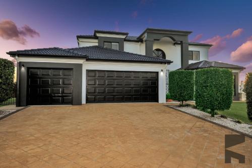 Το κτήριο όπου στεγάζεται  η παραθεριστική κατοικία