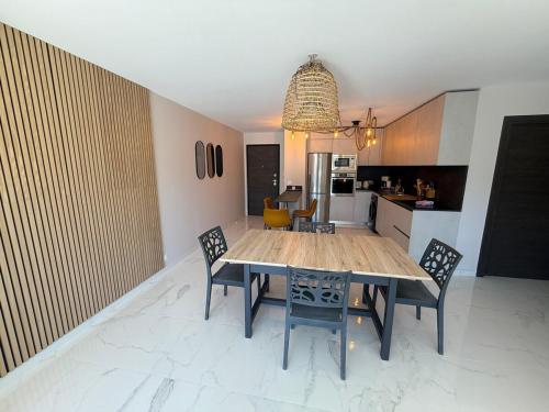 ボニファシオにあるRefuge tranquille, vue nature, place de parking au port gratuiteのギャラリーの写真