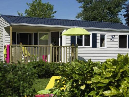 Mobil home avec terrasse à Loudéac pour 4 personnes - API-1-52-898