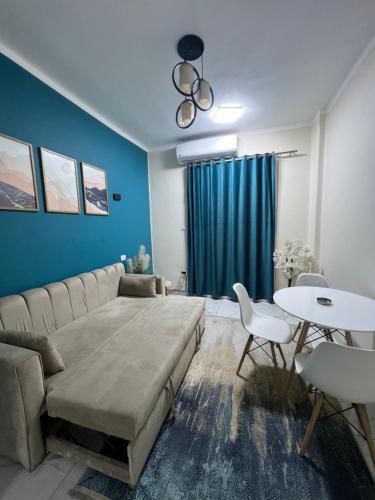 Zona de estar de Cozy apartment in down town