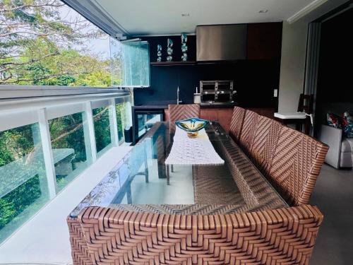 Η κουζίνα ή μικρή κουζίνα στο Paraíso na Riviera São Lourenço - Laguna Home Resort