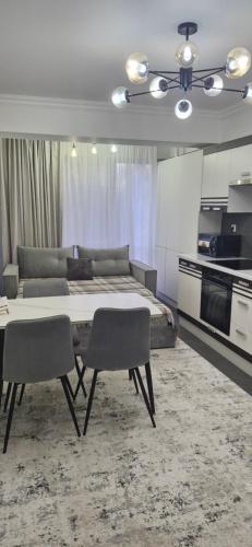 Kuhinja oz. manjša kuhinja v nastanitvi Ботаника .