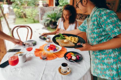 Đồ ăn tại/gần biệt thự