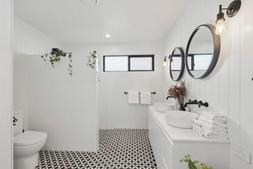 Ένα μπάνιο στο Donovan's Guest House - Foodies, Pet Friendly