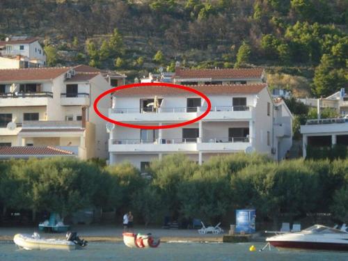 Fotografie z fotogalerie ubytování Beachfront Filip Apartment v Omiši