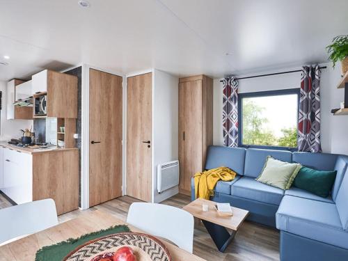 Location Mobil-home avec Terrasse à Illiers-Combray - API-1-52-1153