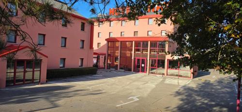 Hôtel Siatel Besançon Chateaufarine