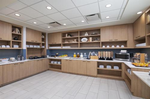 Una cocina o cocineta en Hyatt Place Austin The Domain Area
