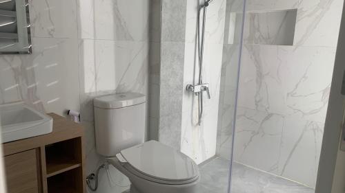 Ένα μπάνιο στο di Turgo Village