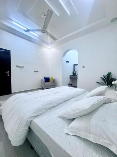 Room in Muscat, Mohsin Place