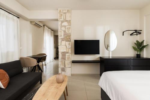 Olive Luxury Apartments Near the City Center by BiNoBi!