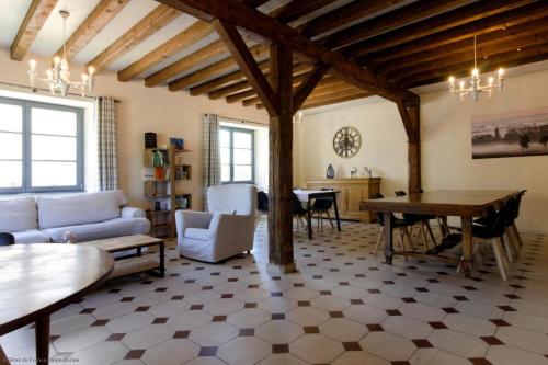 Χώρος καθιστικού στο Chambre Bouton d'Or, Le Tilleul de Ray