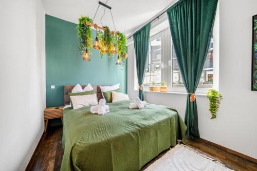 Ένα ή περισσότερα κρεβάτια σε δωμάτιο στο Stay COZY - DAS LOFT - Kingsize, Parkplatz, 1a Lage