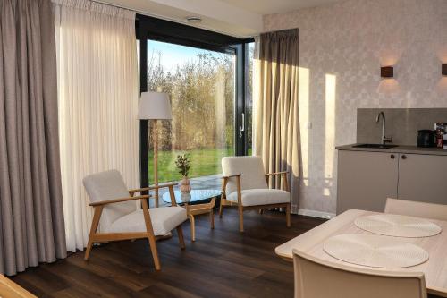 Η κουζίνα ή μικρή κουζίνα στο Zicht op Urk