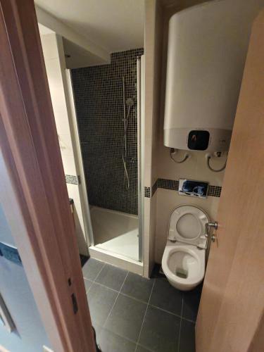 Ένα μπάνιο στο Mihailo hotel Andjela