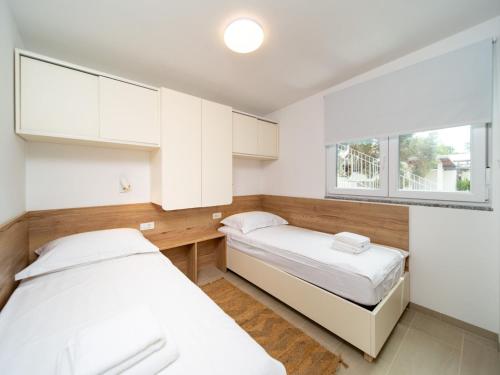 Apartments Arti Homes Rab Banjol - Two Bedroom Apartment With Terrace Arti 4