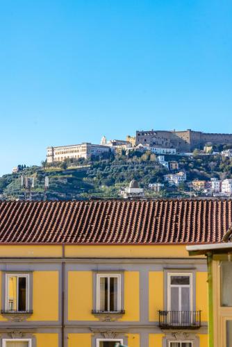 Oasis Flat near San Gregorio Armeno