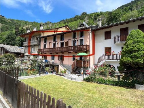 Nespecifikovaný výhled na hory nebo výhled na hory při pohledu z apartmánu