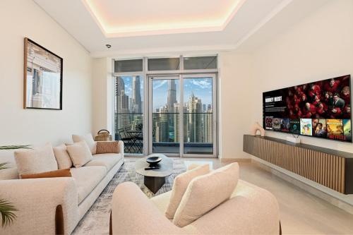 Stunning 1BR Luxury Downtown Burj View Balcony