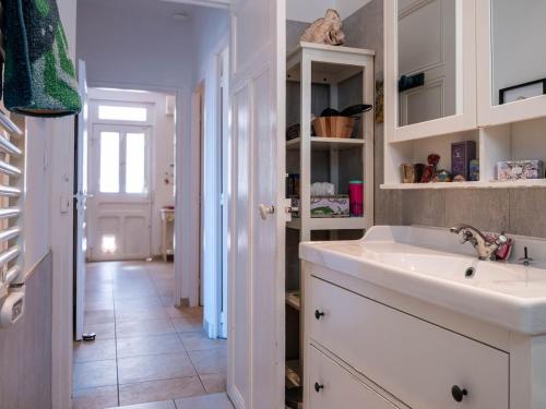 Koupelna v ubytování Maison de charme au coeur du vieux Hyères