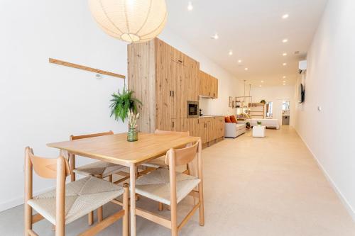 B - Design apartment at El Grao close to the beach