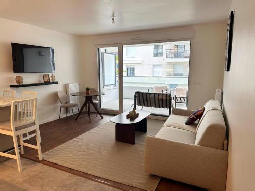 C 23 Appartement confortable et lumineux - Colombes