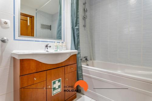 Koupelna v ubytování #172 Falésia Beach by Home Holidays