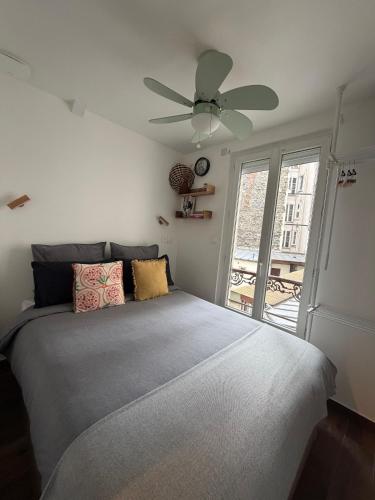 20 sqm appartment with bedroom near Montmartre