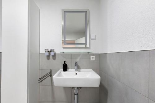 Un baño de Motel Ambiente 2 - Luxus Studio