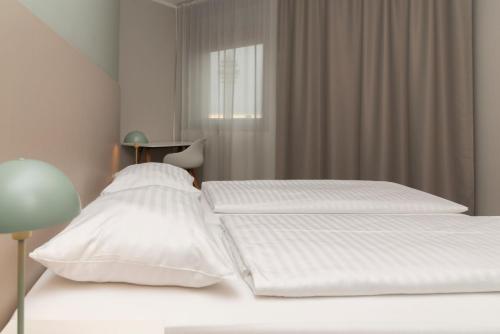 HANS-Y Apartments inklusive Outdoorpool & Bar