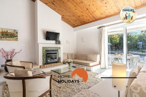 #329 Villa w Pool Family Stay