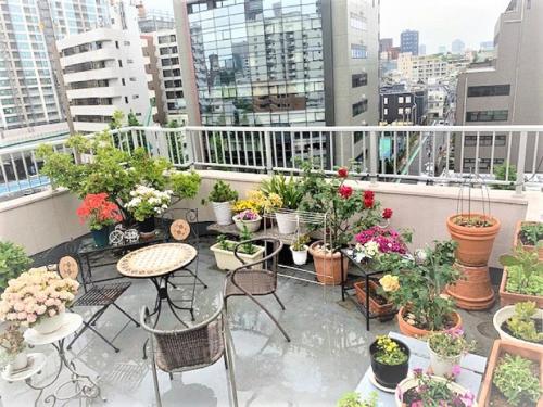 Azabu House