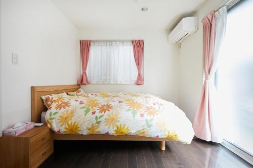 Private Villa with Garage 10min to Ikebukuro Direct to Shinjuku, Shibuya & Airports