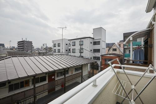 Private Villa with Garage 10min to Ikebukuro Direct to Shinjuku, Shibuya & Airports