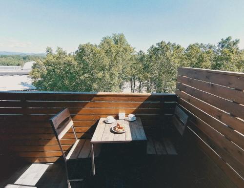 Central 2 bedroom apartment with terrace