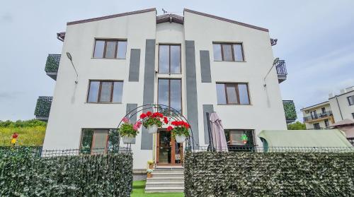 Το κτήριο όπου στεγάζεται  το διαμέρισμα