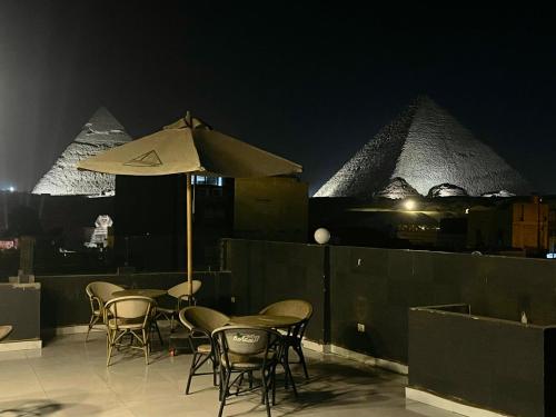 Φωτογραφία από το άλμπουμ του Prince pyramids view στο Κάιρο