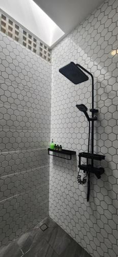 Ένα μπάνιο στο The Zain's Tiny Villa