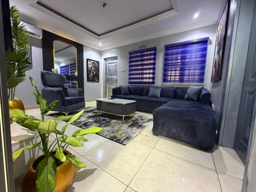 พื้นที่นั่งเล่นของ Max Court