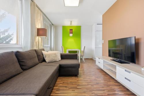 Apartment in a quiet part of Prague with a kitchen