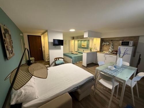 Køkken eller tekøkken på Benny Apartment - Mazara Del Vallo