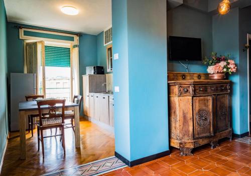 Η κουζίνα ή μικρή κουζίνα στο Aless Views