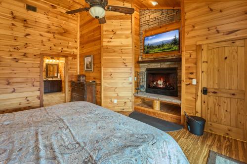 Ένα ή περισσότερα κρεβάτια σε δωμάτιο στο Livin It Up