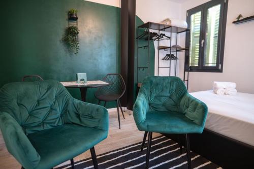 Gambetta stay near attractions