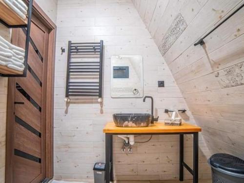 Ένα μπάνιο στο Park Hotel Chalet