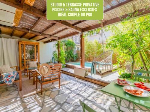 L'Escale - Idéal Couple & Pro en Quête d'un Moment Détente et se Ressourcer - Sauna Exclusif & Terrasse Privée - Piscine - WIFI HD - 5min Port Toulon & Plage - OFFRE SPÉCIALE AVRIL LONG SÉJOUR