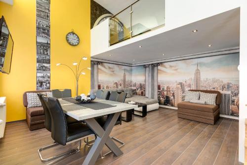 Little Americas California