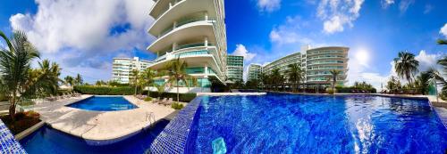 المسبح في Apartamento Cartagena أو بالجوار